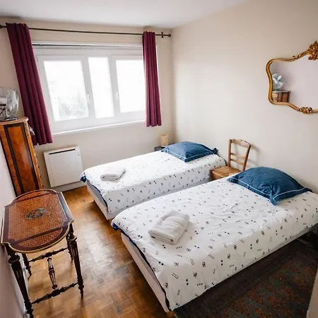 Apartment Eiffel Tower *