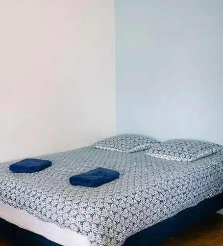 Apartment Eiffel Tower *